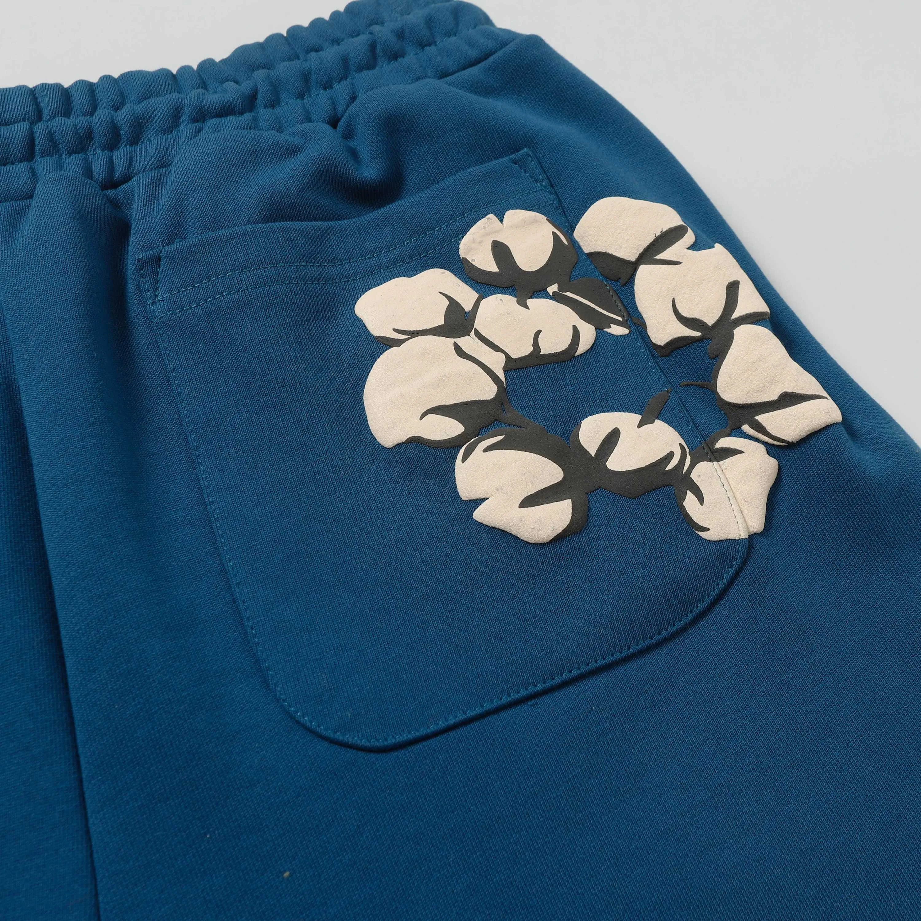 8201# 8 color set DENIM TEARS Kapok European and American trendy brand high quality foam flocking printed shorts Color Black Yellow Green Yellow Gray Royal Blue Pink Peacock Blue Size S-XL
